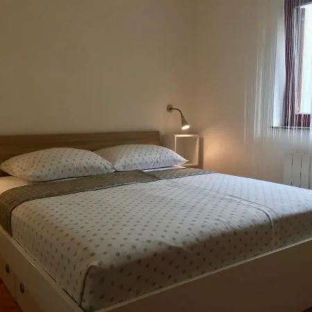Apartman Lapov