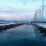 Lapov, Beautiful View, Private Free Parking Ičići