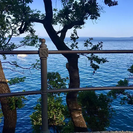 Lapov, Beautiful View, Private Free Parking Apartament